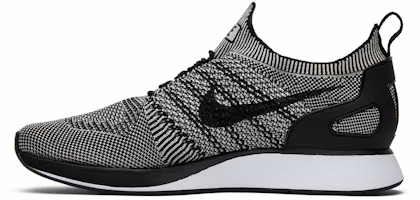 Lookbook 耐吉 Air Zoom Mariah Flyknit 低筒跑步鞋 男款 黑白