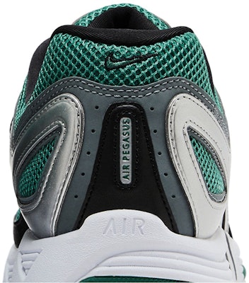 Nike Air Zoom Pegasus 2K5 'Bicoastal Metallic Silver' HQ3482-095 Sizing Nike Air Zoom Pegasus 2K5 'Bicoastal Metallic Silver' HQ3482-095