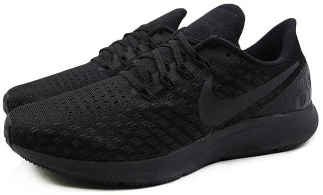 Nike Air Zoom Pegasus 35 Hitam Triple 942851-002 Lookbook Nike Air Zoom Pegasus 35 Hitam Triple 942851-002