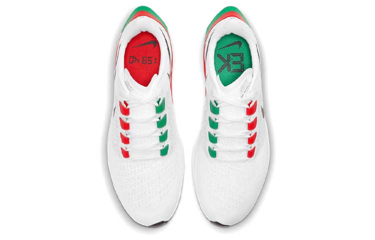 Shop 耐克Air Zoom Pegasus 37 '肯尼亚' DD9478-100