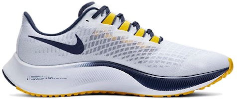 ナイキ エア ズーム ペガサス 37 "ミシガン" CZ5384-100 Order ナイキ エア ズーム ペガサス 37 "ミシガン" CZ5384-100