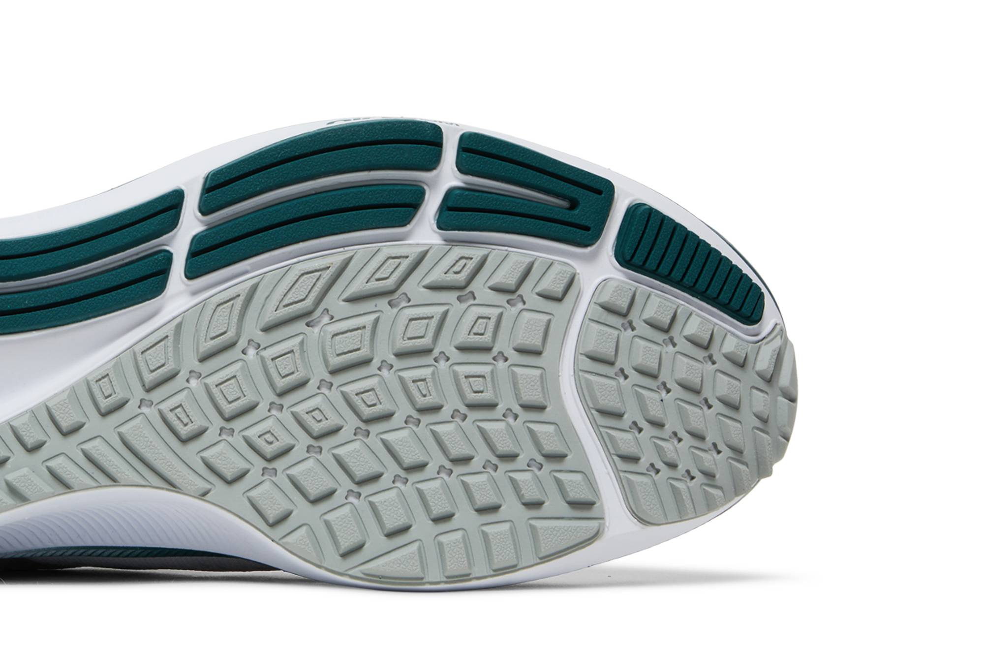 Purchase Nike Air Zoom Pegasus 37 Philadelphia Eagles Sepatu Olahraga CZ5451-100