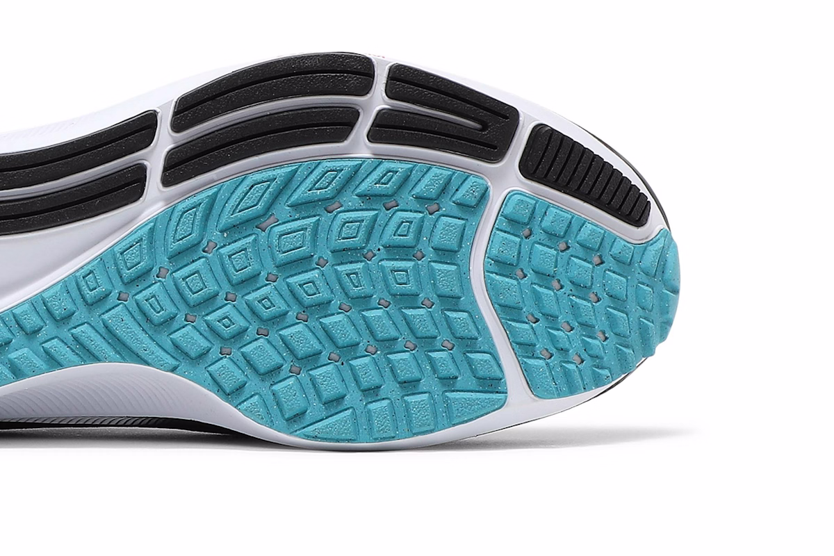 Nike Air Zoom Pegasus 38 'Black Metallic Silver' CW7356-003