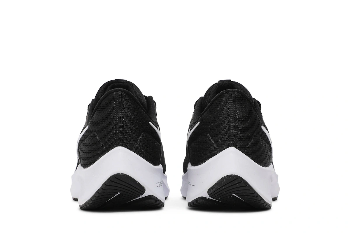 Nike Air Zoom Pegasus 38 'Black White'