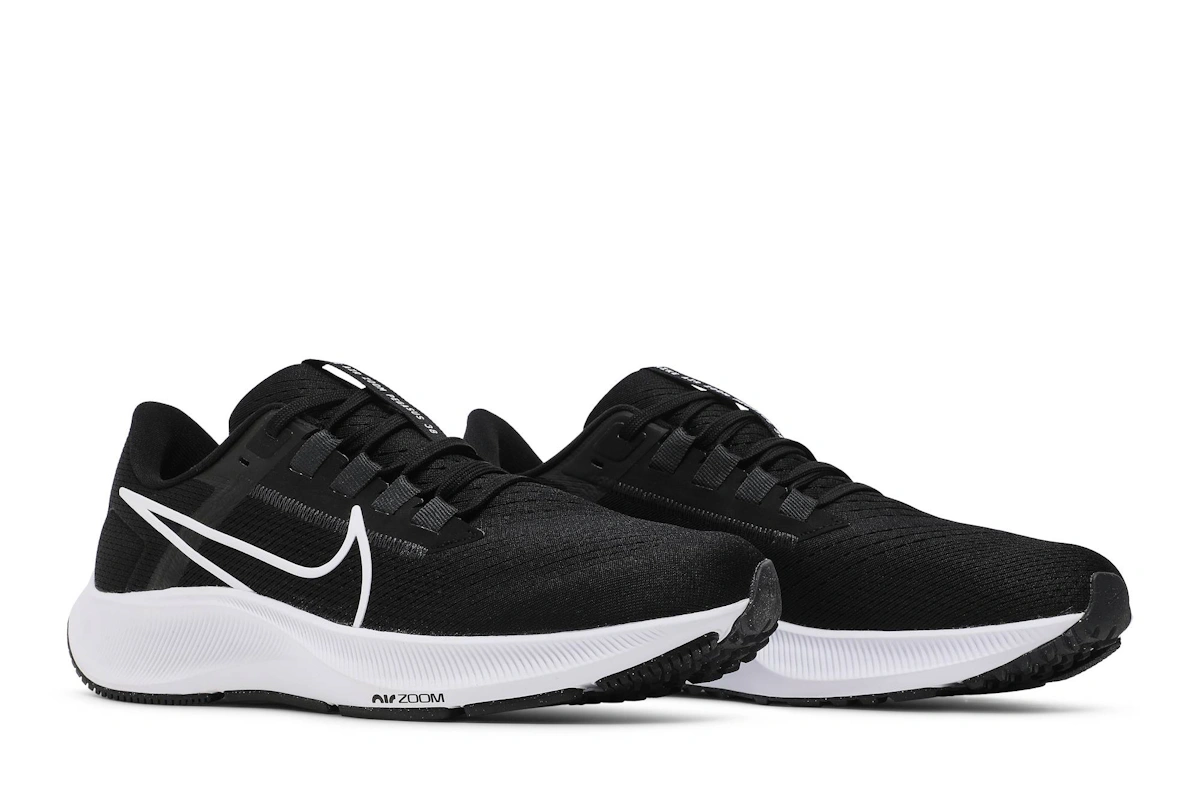 Nike Air Zoom Pegasus 38 'Black White'