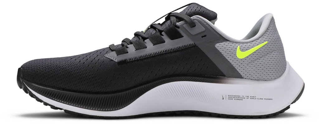 Nike Air Zoom Pegasus 38 'Gris Humo Oscuro Volt' CW7356-005 Lookbook Nike Air Zoom Pegasus 38 'Gris Humo Oscuro Volt' CW7356-005