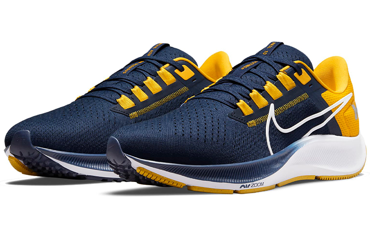 Lookbook Nike Air Zoom Pegasus 38 'Michigan' Lelaki Wanita Kasut Sukan. DJ0838-400
