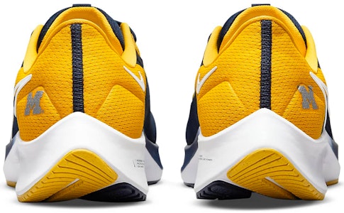 ナイキ エア ズーム ペガサス 38 "ミシガン" DJ0838-400 Purchase ナイキ エア ズーム ペガサス 38 "ミシガン" DJ0838-400