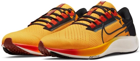 나이키 에어 줌 페가수스 38 '유니버시티 골드 블랙' DO2423-739 Lookbook 나이키 에어 줌 페가수스 38 '유니버시티 골드 블랙' DO2423-739