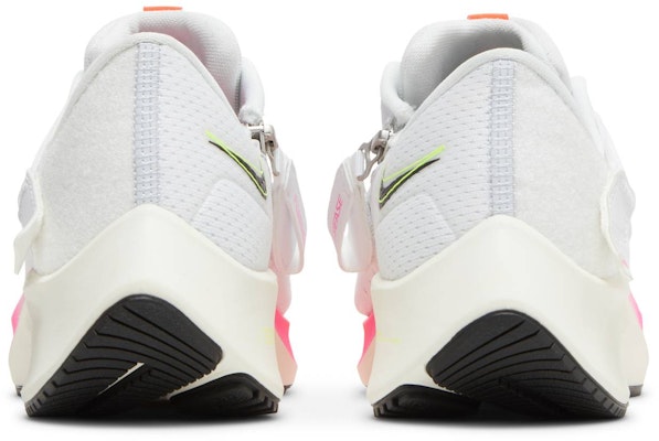 (女性)Nike Air Zoom Pegasus 38 Flyease 'Rawdacious' DJ5413-100 Details for (女性)Nike Air Zoom Pegasus 38 Flyease 'Rawdacious' DJ5413-100