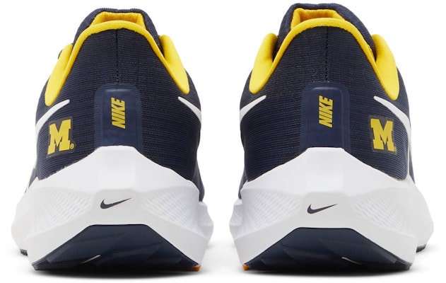 나이키 에어 줌 페가수스 39 '미시간' DR1964-400 Details for 나이키 에어 줌 페가수스 39 '미시간' DR1964-400