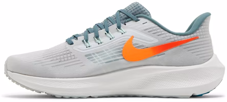 ナイキ エア ズーム ペガサス 39 "プラチナ/オレンジ" DH4071-003 Lookbook ナイキ エア ズーム ペガサス 39 "プラチナ/オレンジ" DH4071-003