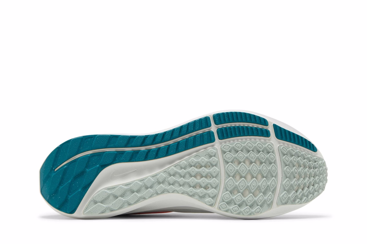 Nike Air Zoom Pegasus 39 'Pure Platinum Total Orange'