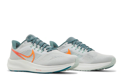 Nike Air Zoom Pegasus 39 'Pure Platinum Total Orange'