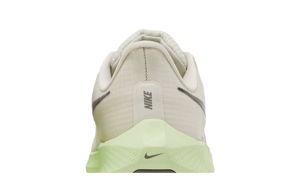 Nike Air Zoom Pegasus 39 'Red Plum Barely Volt'