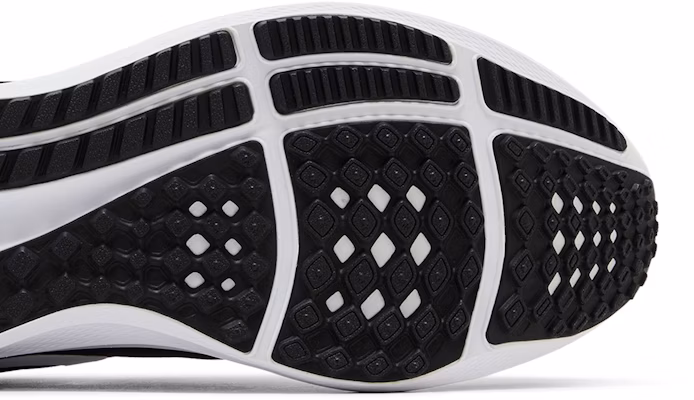 ナイキ エア ズーム ペガサス 39 フライイーズ 黒白 DJ7381-001 Purchase ナイキ エア ズーム ペガサス 39 フライイーズ 黒白 DJ7381-001