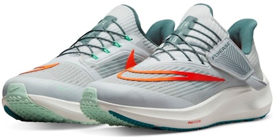 Nike Air Zoom Pegasus 39 FlyEase 「純鉑金 橙色總數」DJ7381-002 Lookbook Nike Air Zoom Pegasus 39 FlyEase 「純鉑金 橙色總數」DJ7381-002