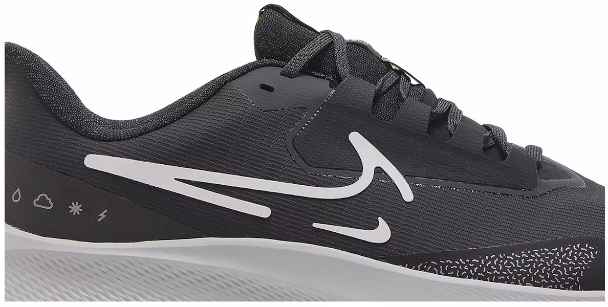 耐克Air Zoom Pegasus 39 Shield“黑色暗烟灰” DO7625-002 Lookbook 耐克Air Zoom Pegasus 39 Shield“黑色暗烟灰” DO7625-002
