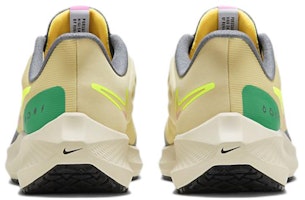 Nike Air Zoom Pegasus 39 Shield '金隊電擊' FD9913-771 Purchase Nike Air Zoom Pegasus 39 Shield '金隊電擊' FD9913-771