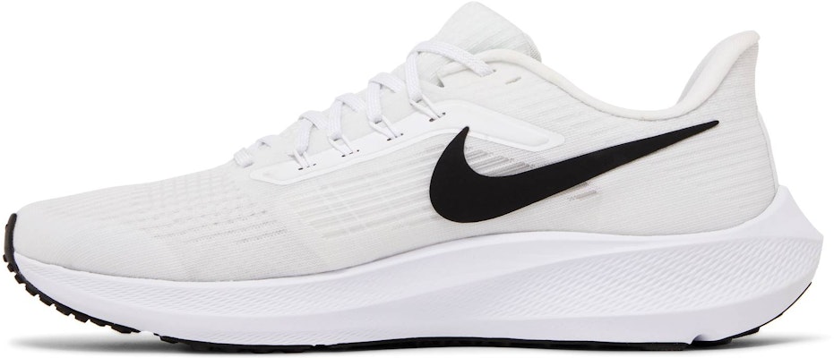 Nike Air Zoom Pegasus 39 TB 'Putih Hitam' DM0164-100 Lookbook Nike Air Zoom Pegasus 39 TB 'Putih Hitam' DM0164-100