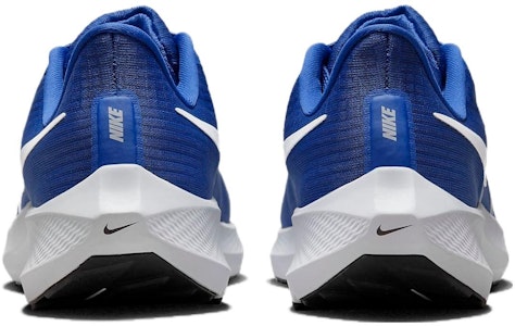 Nike Air Zoom Pegasus 39 Turbo 'Game Royal' Sepatu Lari Pria DM0164-402 Shop Nike Air Zoom Pegasus 39 Turbo 'Game Royal' Sepatu Lari Pria DM0164-402