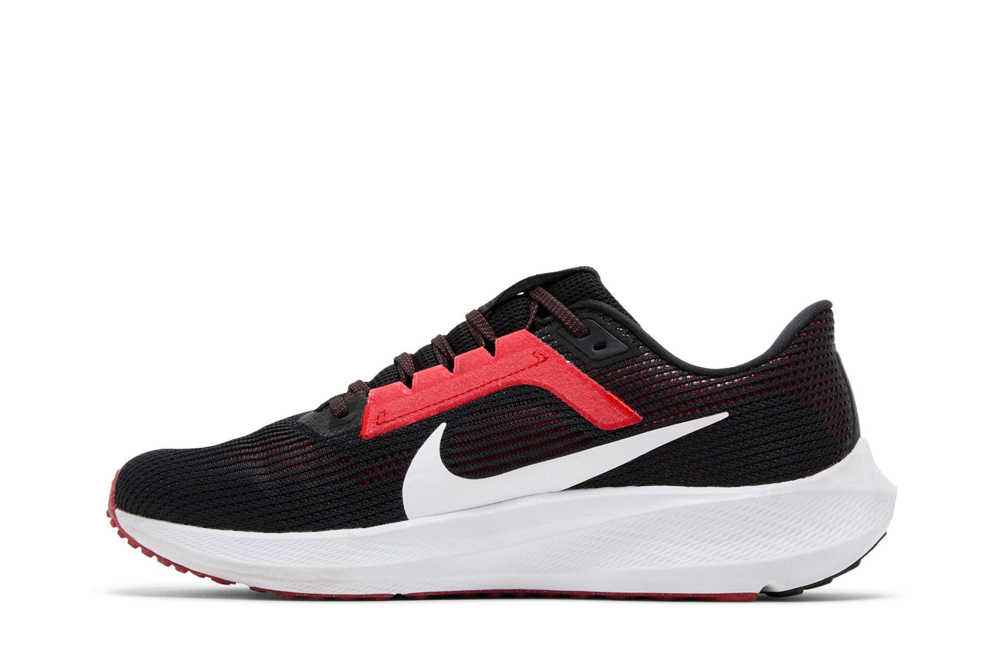 Lookbook Nike Air Zoom Pegasus 40 'Black Light Crimson' DV3853-003
