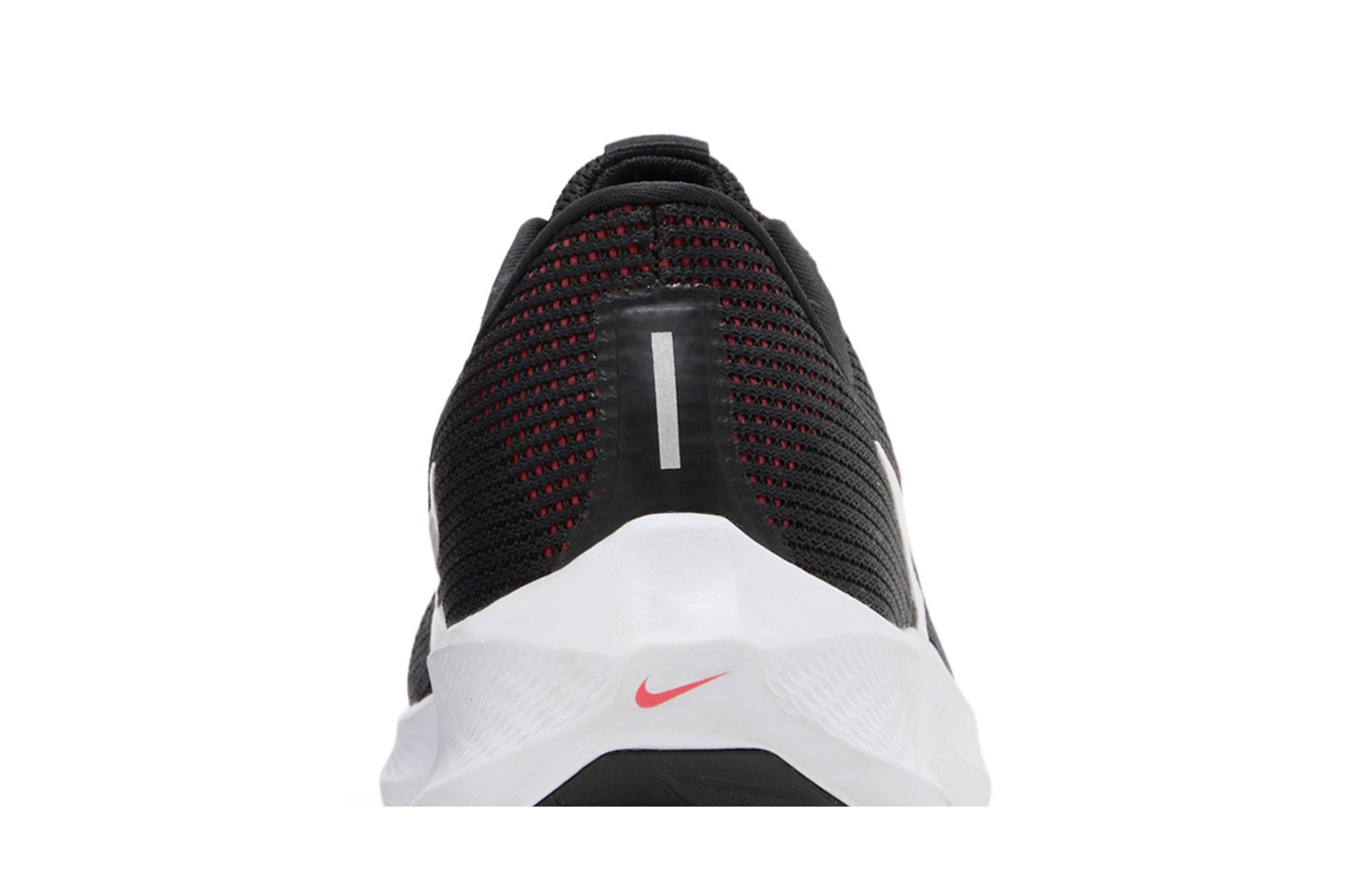 Sizing Nike Air Zoom Pegasus 40 'Black Light Crimson' DV3853-003