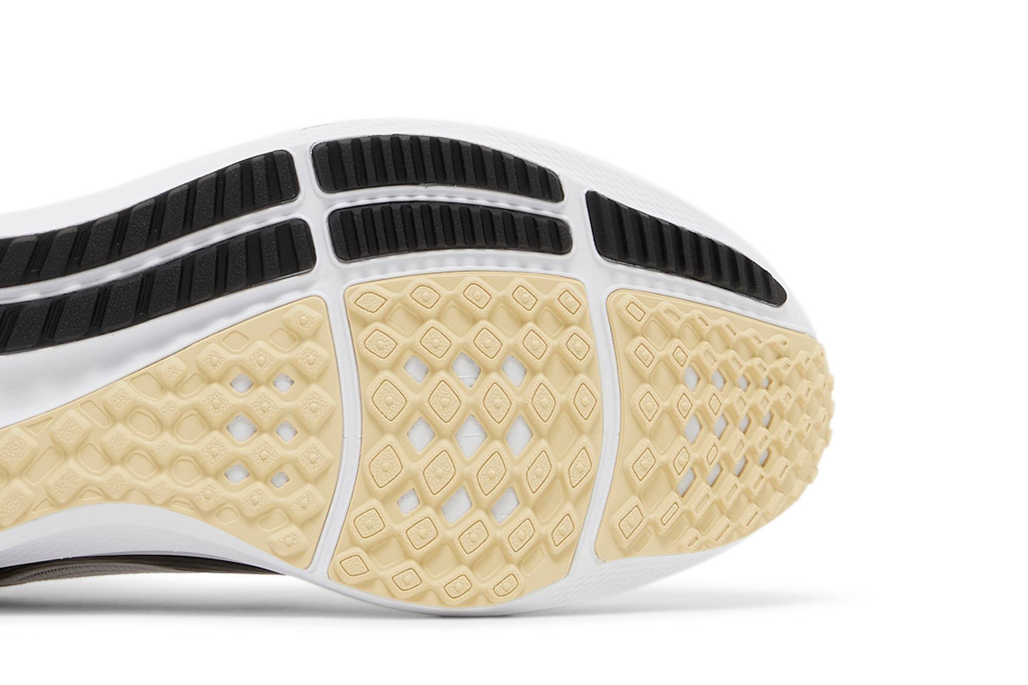 Purchase Nike Air Zoom Pegasus 40 'Colorado Buffaloes' Lelarian รองเท้าวิ่ง FQ2140-100