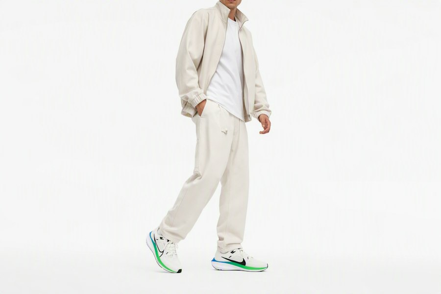 耐克Air Zoom Pegasus 40“铂金色绿击” DV3853-006 Order 耐克Air Zoom Pegasus 40“铂金色绿击” DV3853-006