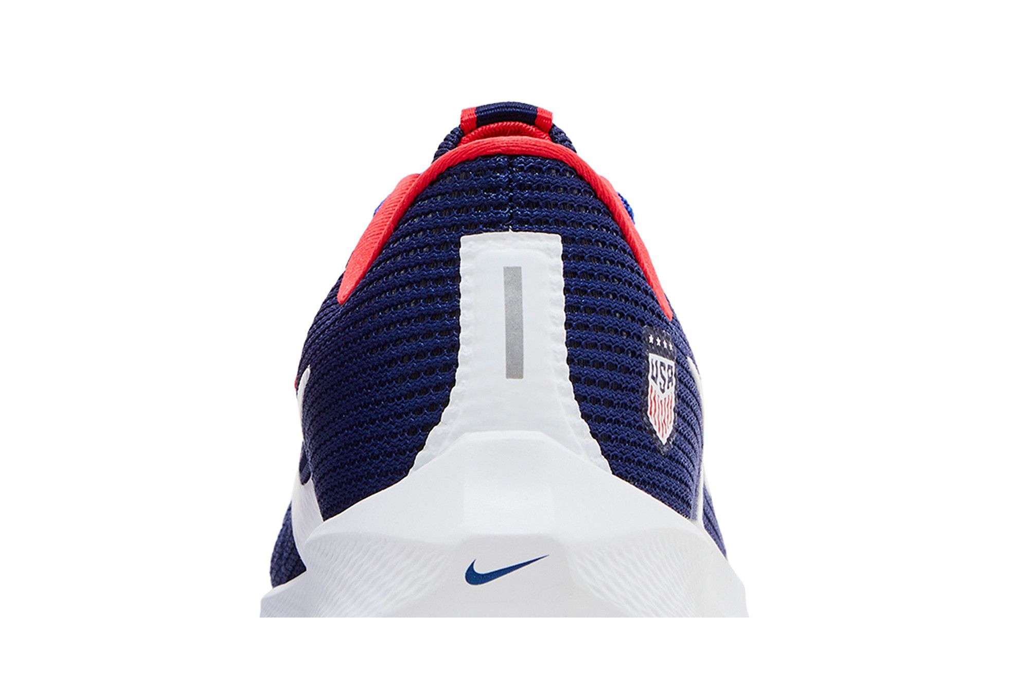 Sizing Nike Air Zoom Pegasus 40 'USA USWNT' FN0096-401