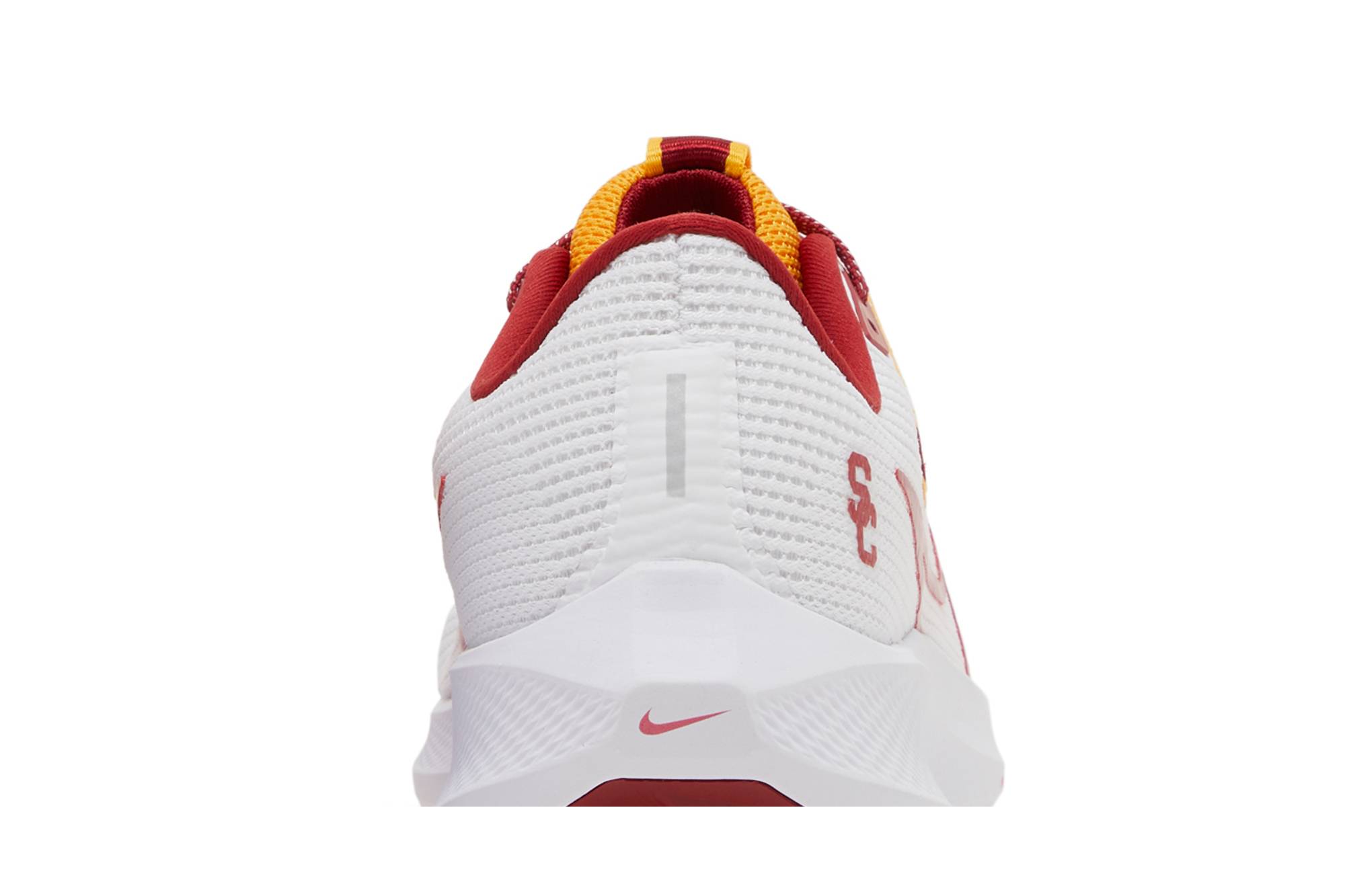 Sizing Nike Air Zoom Pegasus 40 'USC' DZ6003-100