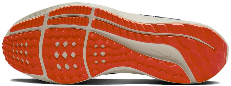 Nike Air Zoom Pegasus 40 'Putih Obsidian' DV3853-100 Details for Nike Air Zoom Pegasus 40 'Putih Obsidian' DV3853-100