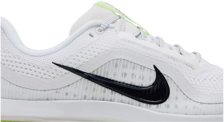 Nike Air Zoom Pegasus Premium Putih Volt Hitam HQ2592-105 Order Nike Air Zoom Pegasus Premium Putih Volt Hitam HQ2592-105
