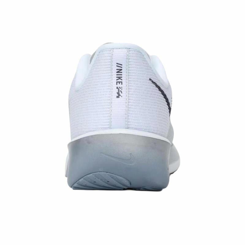 Shop 耐克Air Zoom Rival Fly 4 '石墨铁灰' FV6040-102