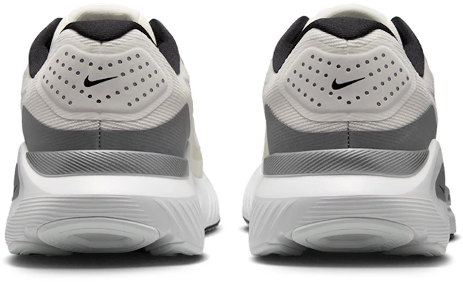 Nike Air Zoom Structure 26 Running Shoes II7194-100 Lookbook Nike Air Zoom Structure 26 Running Shoes II7194-100
