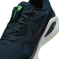 나이키 에어 줌 스트럭처 26 시위드/볼트/퓨어 플래티넘/블랙 HJ1102-300 Sizing 나이키 에어 줌 스트럭처 26 시위드/볼트/퓨어 플래티넘/블랙 HJ1102-300