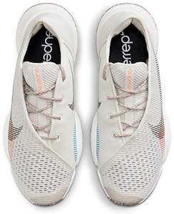 Nike Air Zoom SuperRep 2 減震回彈 低筒運動訓練鞋 灰紅 Lookbook Nike Air Zoom SuperRep 2 減震回彈 低筒運動訓練鞋 灰紅