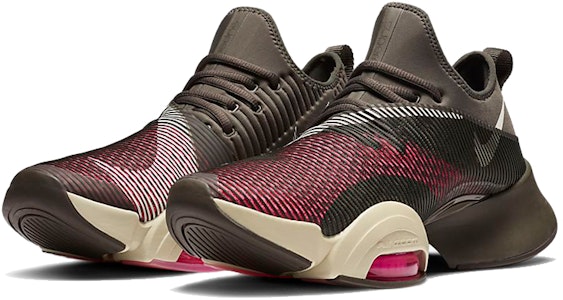 耐克Air Zoom SuperRep '粉色爆炸'足球鞋 CD3460-663 Lookbook 耐克Air Zoom SuperRep '粉色爆炸'足球鞋 CD3460-663