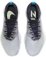 Nike Air Zoom Tempo Next% 包覆性輕便 低筒 跑步鞋 男款 灰黑 Shop Nike Air Zoom Tempo Next% 包覆性輕便 低筒 跑步鞋 男款 灰黑