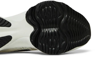 나이키 에어 줌 템포 넥스트% '화이트 라이트 크림슨' CI9923-105 Purchase 나이키 에어 줌 템포 넥스트% '화이트 라이트 크림슨' CI9923-105