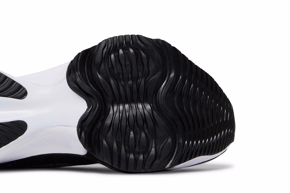 Nike Air Zoom Tempo NEXT% Flyknit 'Black White'