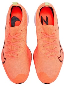 ナイキ エア ズーム テンポ ネクスト% フライニット "マンゴー" CI9923-800 Lookbook ナイキ エア ズーム テンポ ネクスト% フライニット "マンゴー" CI9923-800