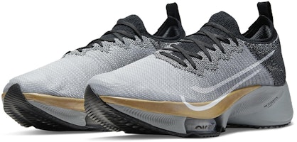 耐吉 Air Zoom Tempo Next% Flyknit '狼灰黑' CI9923-008 Lookbook 耐吉 Air Zoom Tempo Next% Flyknit '狼灰黑' CI9923-008