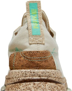 Nike Air Zoom Type Premium 'Piña' DC5632-100 Sizing Nike Air Zoom Type Premium 'Piña' DC5632-100