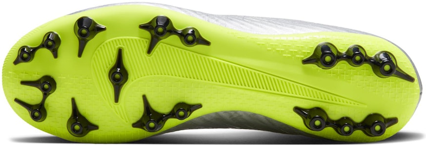 나이키 에어 줌 베이퍼 15 아카데미 AG '실버' FB8401-060 Details for 나이키 에어 줌 베이퍼 15 아카데미 AG '실버' FB8401-060