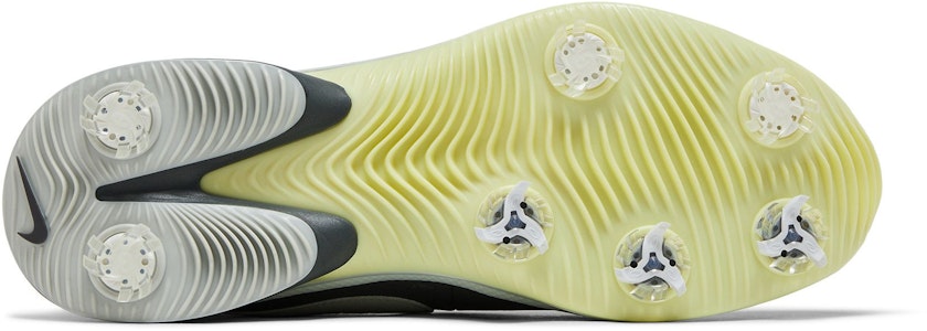 Nike Air Zoom Victory Tour 3 'Abu Besi Perak Terang' DV6798-001 Shop Nike Air Zoom Victory Tour 3 'Abu Besi Perak Terang' DV6798-001