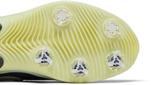 Nike Air Zoom Victory Tour 3 'Abu Besi Perak Terang' DV6798-001 Purchase Nike Air Zoom Victory Tour 3 'Abu Besi Perak Terang' DV6798-001