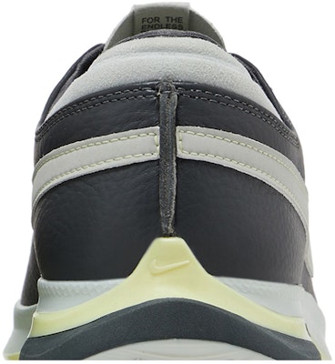 Nike Air Zoom Victory Tour 3 'Kelabu Besi Perak Terang' DV6798-001 Sizing Nike Air Zoom Victory Tour 3 'Kelabu Besi Perak Terang' DV6798-001
