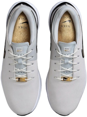 Nike Air Zoom Victory Tour 3 NRG Wide 'Putih Emas Metalik' FJ2242-100 Shop Nike Air Zoom Victory Tour 3 NRG Wide 'Putih Emas Metalik' FJ2242-100