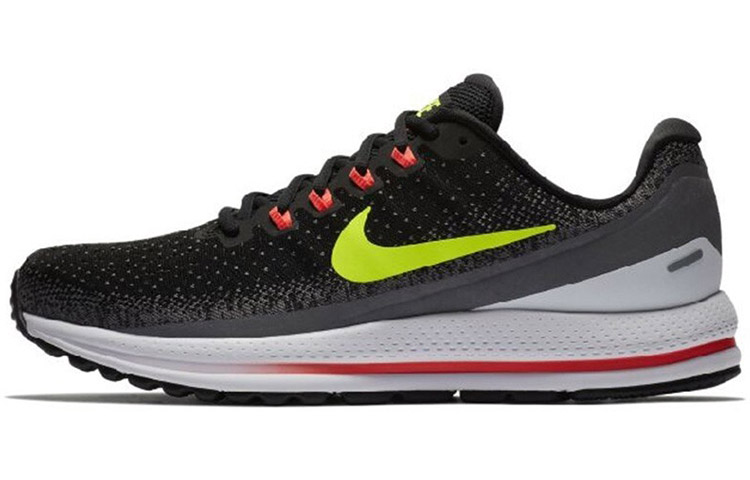 Nike Air Zoom Vomero 13 'Black Green White' 922908-070